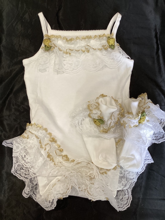 Spanish style frilly vest set with hairband