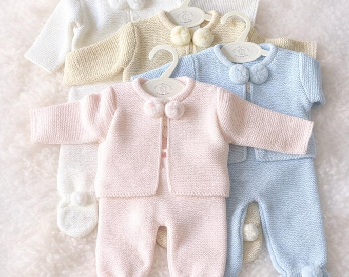 Knitted baby outfit -baby cardigan and pants set