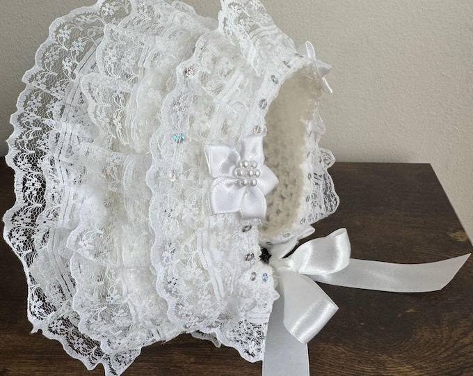 knitted baby hat-lace finish