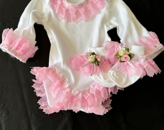 tiny baby frilly vest set