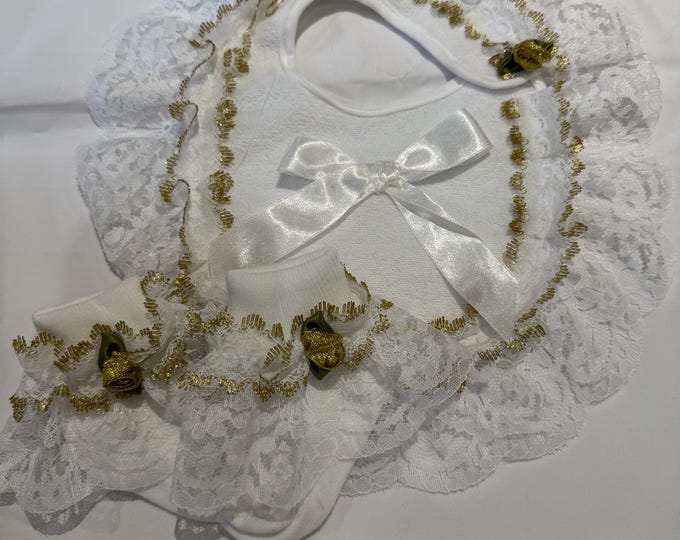 Spanish style frilly bib and socks 0-3 months
