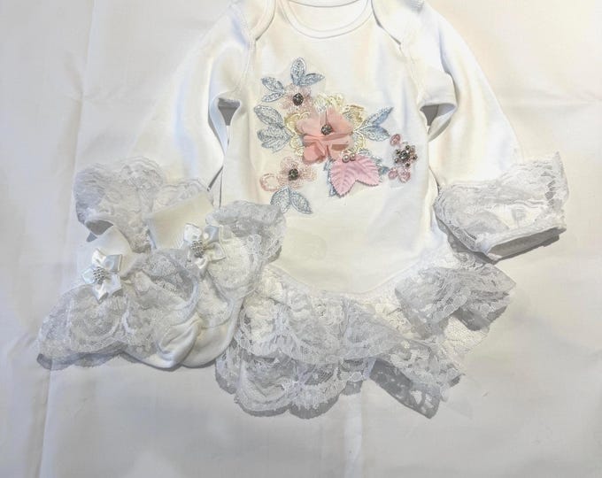 Spanish style frilly  vest set  0-3 months