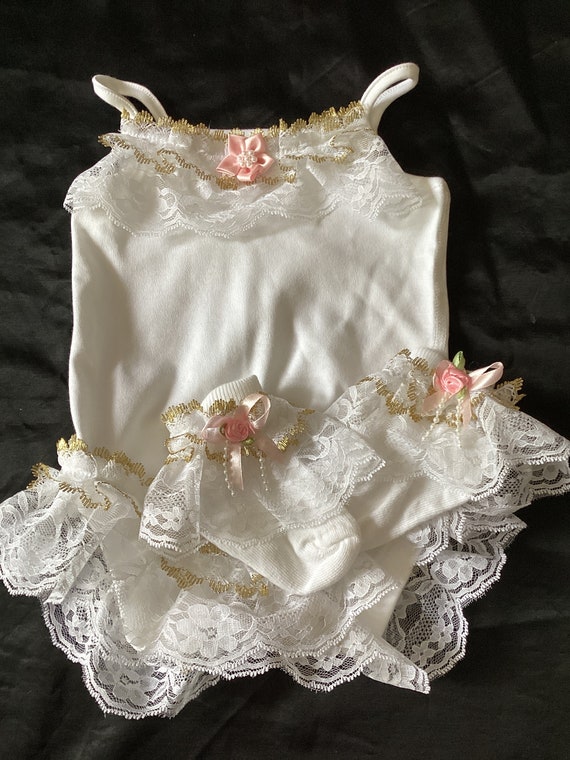 frilly vest set