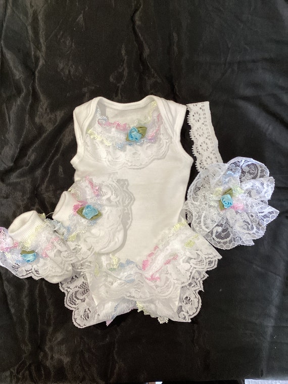 tiny baby frilly vest set with headband