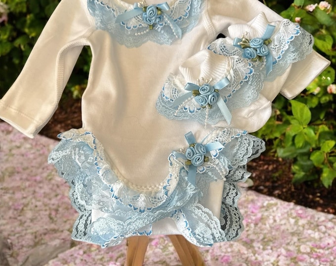 premature Spanish style set