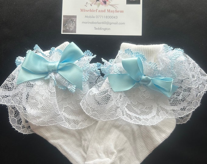 Spanish style frilly socks 0-2.5