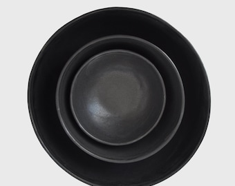 Handmade Black Ceramic Salad Bowl: Large Semi-Porcelain Serving Bowl