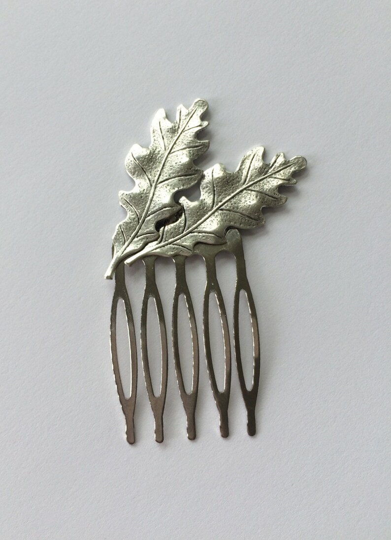 Double Oak Leaf Hair Comb Silver Plated Oak Leaf Bridal Hair Accessory Woodland Wedding Oak Leaf Small Oak Leaf bridal Jewelry