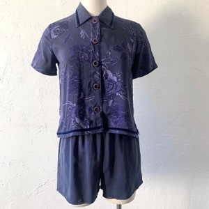 Matching set blouse and shorts
