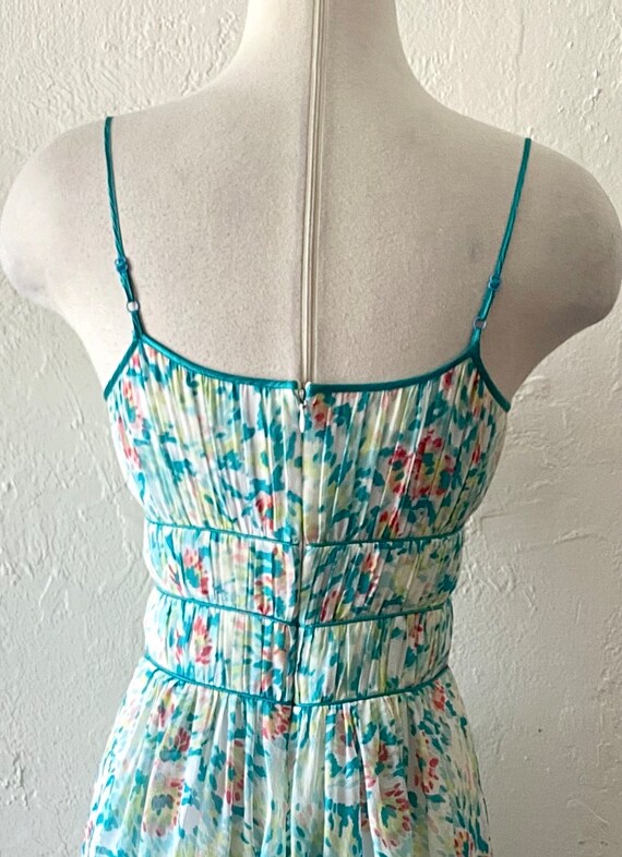 Vtg BCBG silk floral ruched dress - image 4