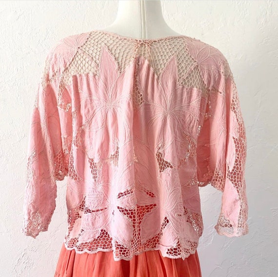 Vtg pink rayon see thru lace macrame top - image 3