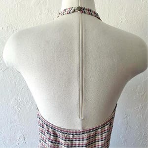 Urban Outfitters stickad miniklänning med halterneck bild 5