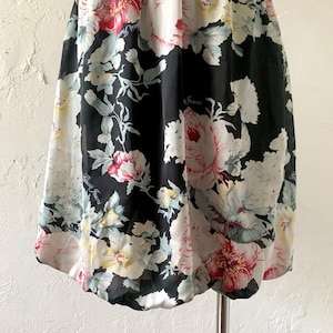 Y2K Guess strapless ballon dress