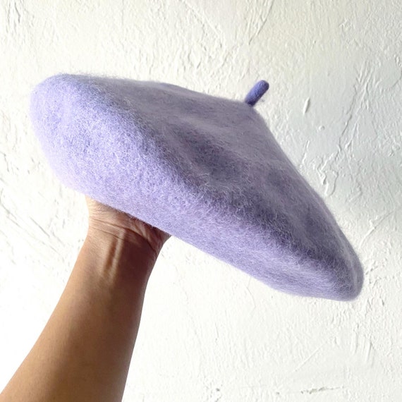 Perfect vtg lavender wool beret - image 1