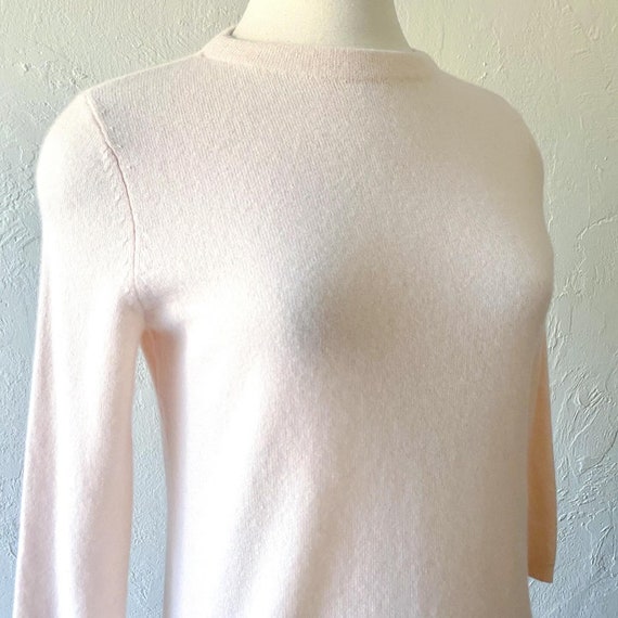 Vtg Neiman Marcus lt pink cashmere sweater - image 3
