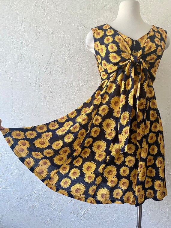 Vtg Sunflower print rayon mini dress - image 2