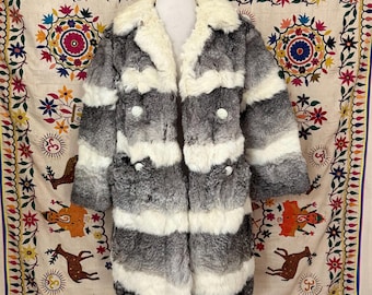 Vtg Macy's bontjas