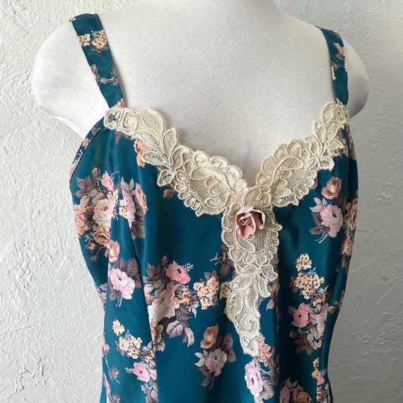 Vtg lace nightie