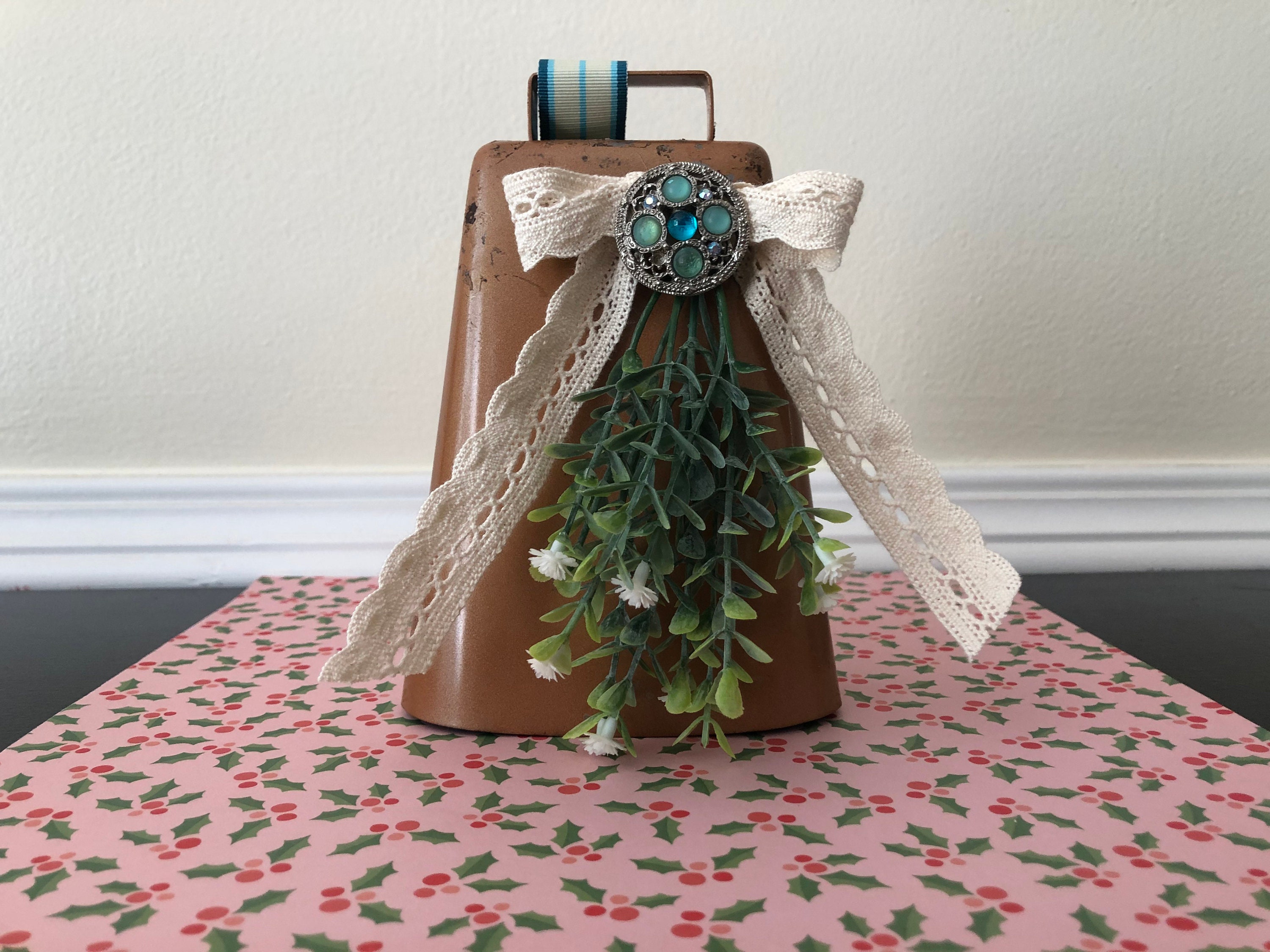 Vintage Cowbell Christmas Decor Etsy