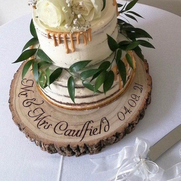 Personalised Wooden Log Slice Cake Stand: Rustic Wedding Decor