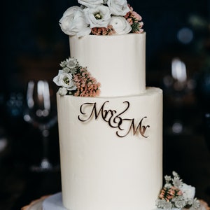 Mr & Mrs Wedding Cake topper, wedding cake charm, Mr and Mrs wedding, Mr Mrs Cake topper, Mrs and Mrs, Cake Charm