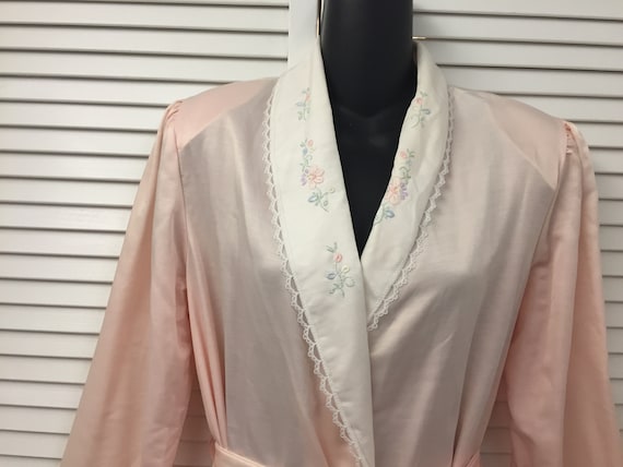 Barbizon robe self tie  long pink robe w poufy sl… - image 1