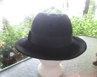 Gelso Bianco Black Wool and Leather Fedora Style Hat, Made  display picture 3