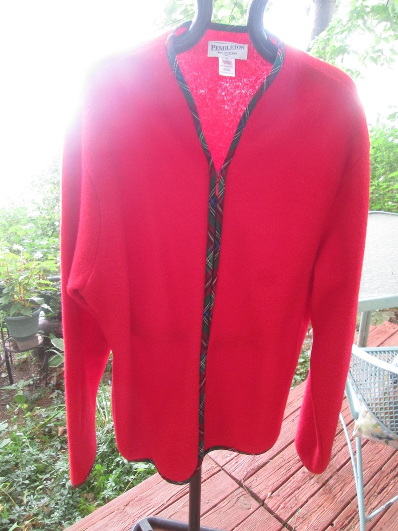 Vintage Pendleton boiled wool long red front zip sweaterjacket tartan plaid trim 100/% wool size XL Boho preppy professional sweater jacket