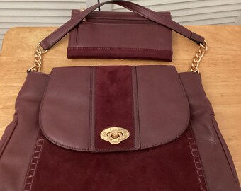 Burgundy leather & suede top handle or crossbody purse w gold tone hardware matching wallet Lauren Conrad label Never used detachablestrap