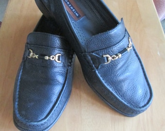 Vintage Florsheim black leather slip on shoes. Made in Brazil gold hardware black leather shoes. US size 8D. Preppy LGBTQ unisex loafer