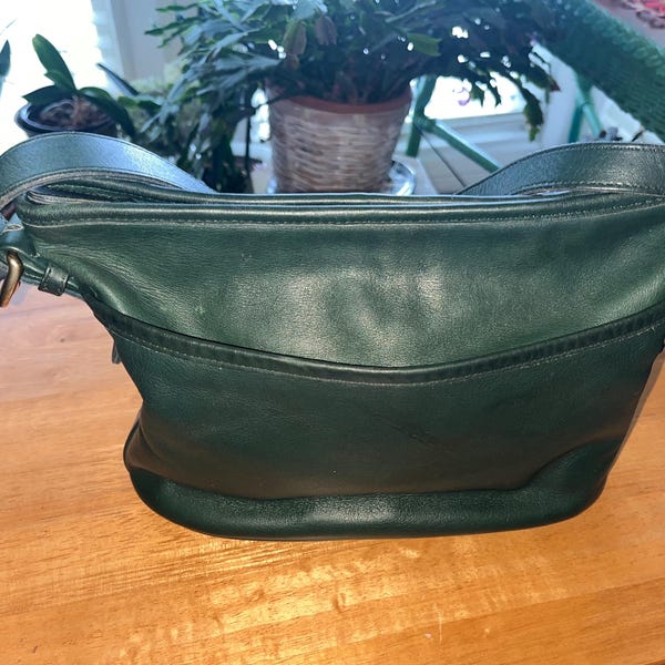 Vintage Coach Soho Leather Crossbody Bag - Forest Green, Made in USA E5C-4148