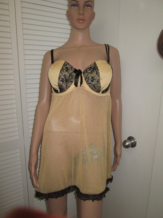 Gold Mesh and Black Lace Trim Sexy Nightie Plus Size 18-20. Short Sexy Plus Size  Lingerie for the Full Figured. Padded Bra W/ Lace Trim