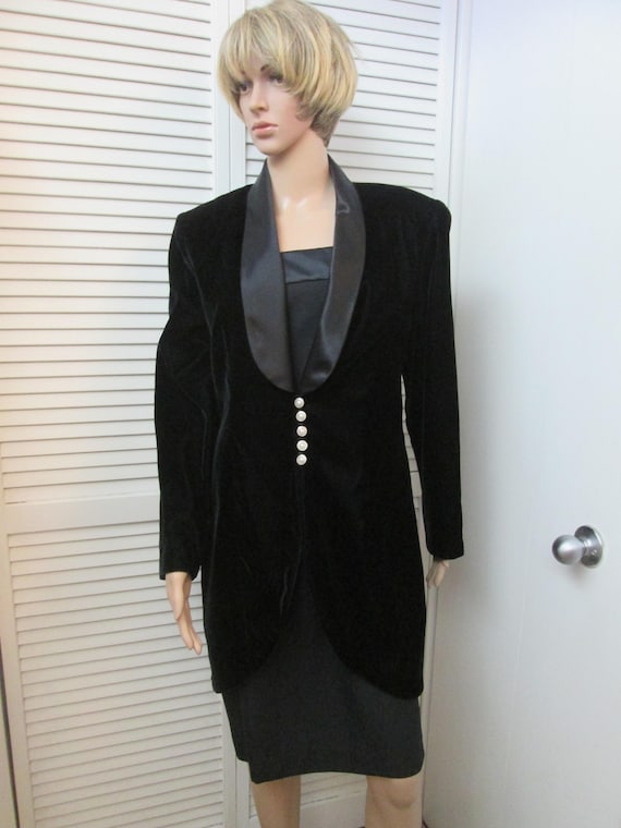 Vintage Black Satin Trimmed Spaghetti Strap Sheath W Lined