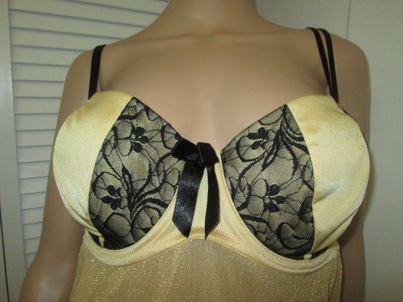 sexy lingerie size 18 bikinis_lingeries.ke | Sexy lingerie set@650/=only 😊❤️ Size 18 Cap Size:95D