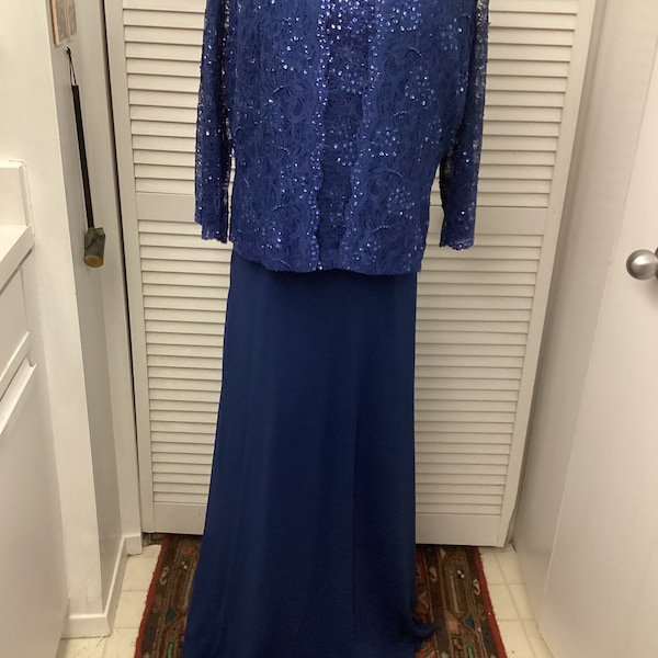 Royal blue long formal dress with sequined top and open jacket circle chiffon fully lined maxi 3/4” straps.Mother of bride/MOG formal Vtg 14