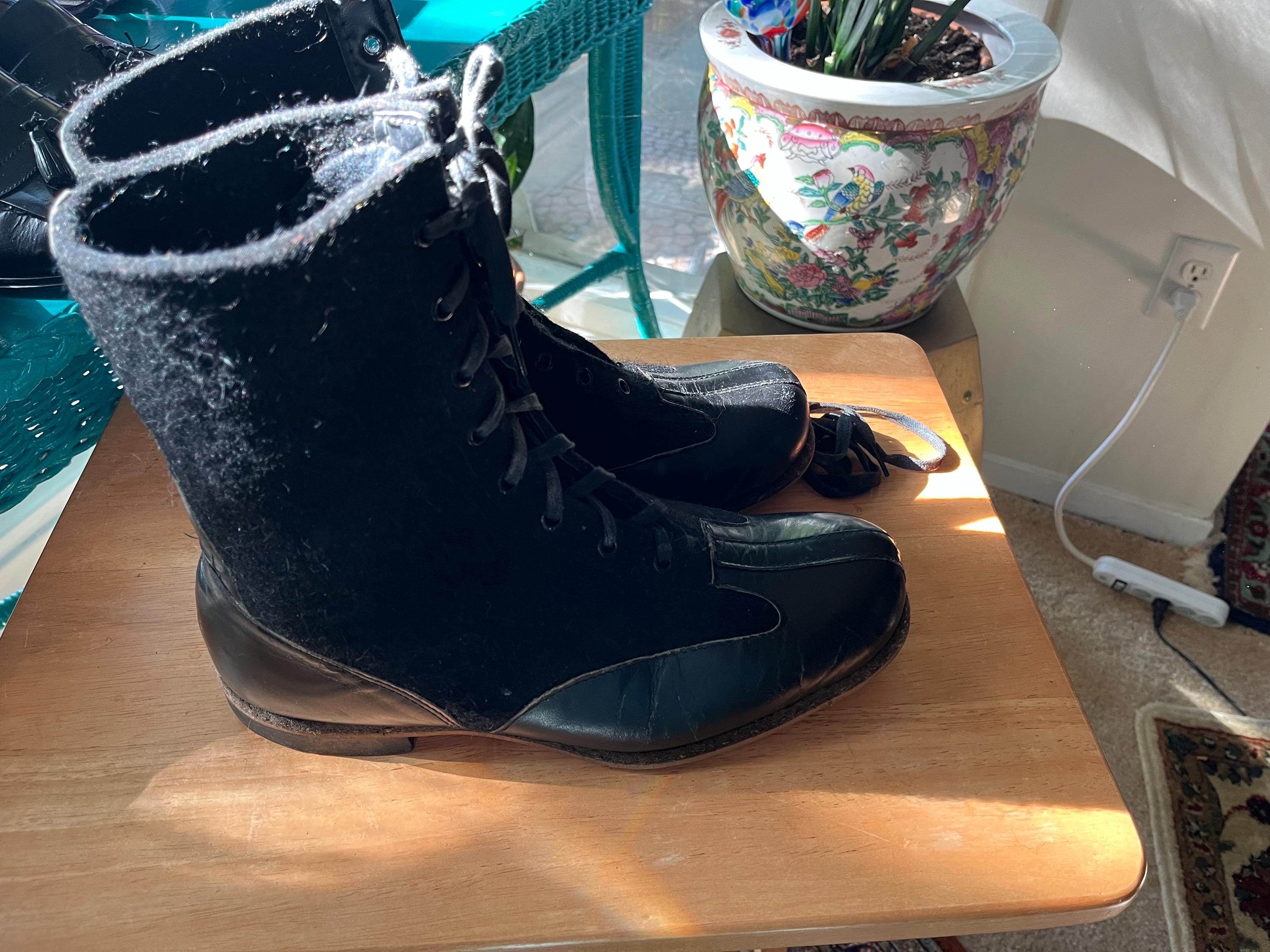 Black leather and wool lace up boots Vintage 1950’s Sears,Roebuck and CO Black Leather and Wool Lace up Boots Vintage 1950 main image 4