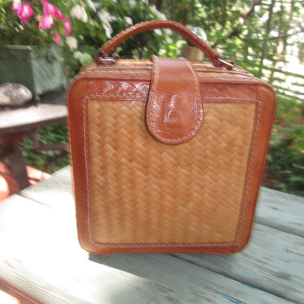 Small top handle woven bamboo and light brown leather handbag. Unique mini bamboo purse. Festival party tiny unusual woven bamboo mini purse