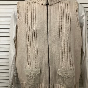 Vintage full metal zipper roll down neck vest cotton pockets Beige beautiful heavy cotton knit Unisex Eddie Bauer like new vest L Xmas gift
