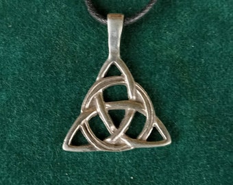 Celtic Trinity Knot Necklace