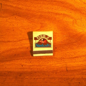 Vintage Matchbook, Sinbads, Pier 2 Restaurant, San Francisco, Bay Bridge, w/ 20 Matches, FREE SHIP In UsA image 1