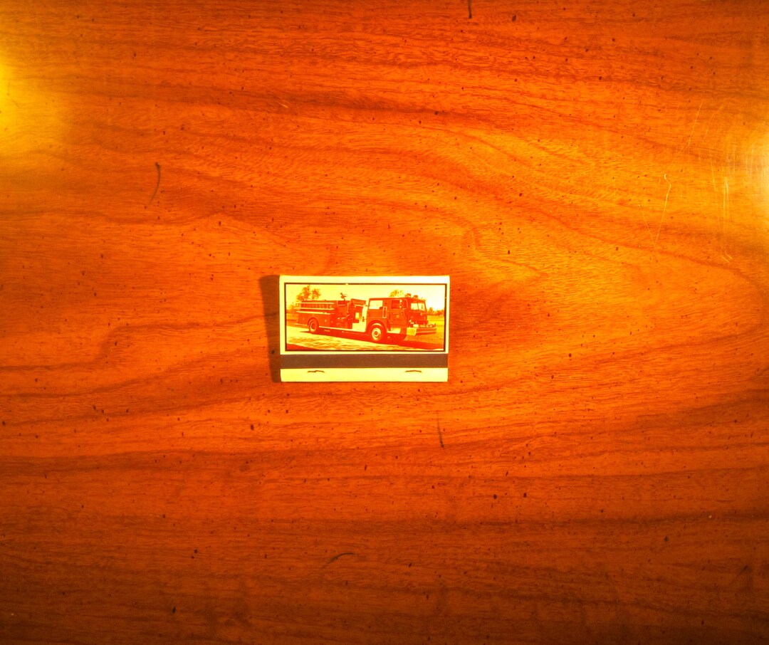 Vintage Matchbook Fire Engine Universal Fire Apparatus Etsy