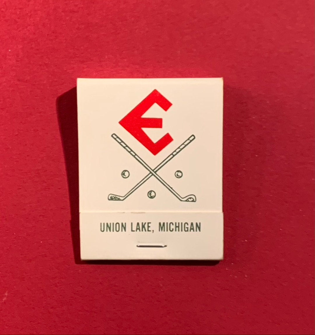 Vintage Matchbook Edgewood Country Club Golf Union Lake Michigan W