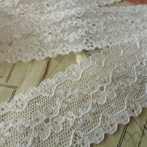 White Nottingham Lace- Floral Point Galloon- 3.5cm
