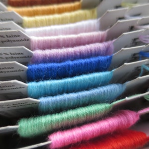 Sajou Boxed Set 12 Cards Laine St Pierre Embroidery & Darning Thread- Spring Colours