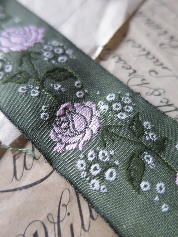 Remnants Rose & Gypsophila 32 Mm Jacquard Woven Ribbon- Green - Etsy