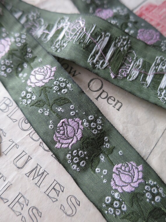 Remnants Rose & Gypsophila 32 Mm Jacquard Woven Ribbon- Green - Etsy