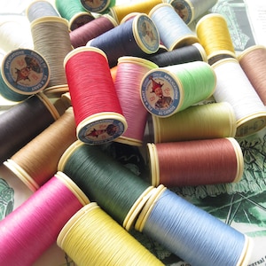 Sajou Gloving Thread/ Fil au Gant No.120 Waxed Gloving, Applique & Tambour Thread- All Colours
