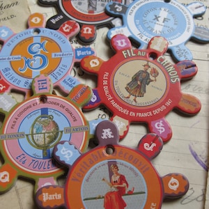 Bobinoirs pour cartes de fil Sajou - vintage Thread Brands