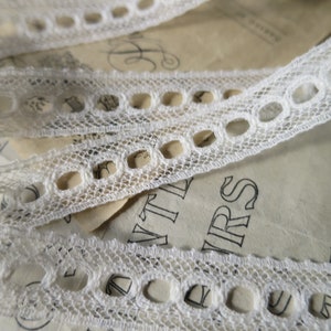 Off White English Nottingham Lace- Narrow Valenciennes Eyelet Insertion Lace