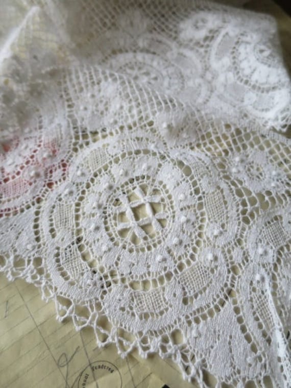 Vintage Cluny Rose Lace Vintage Cluny Rose Lace